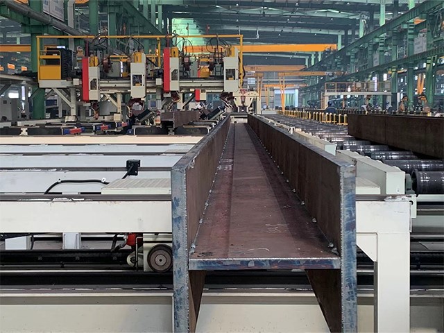 H beams production line H beams production line